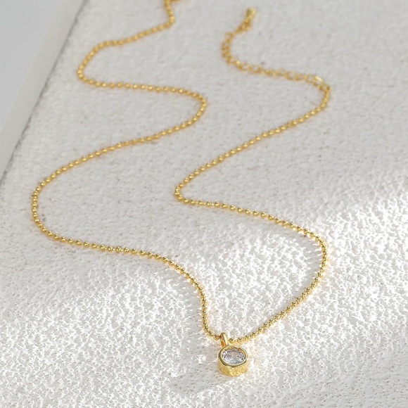 NEW 14K Gold Plated CZ Solitaire Necklace - Picture 2 of 6